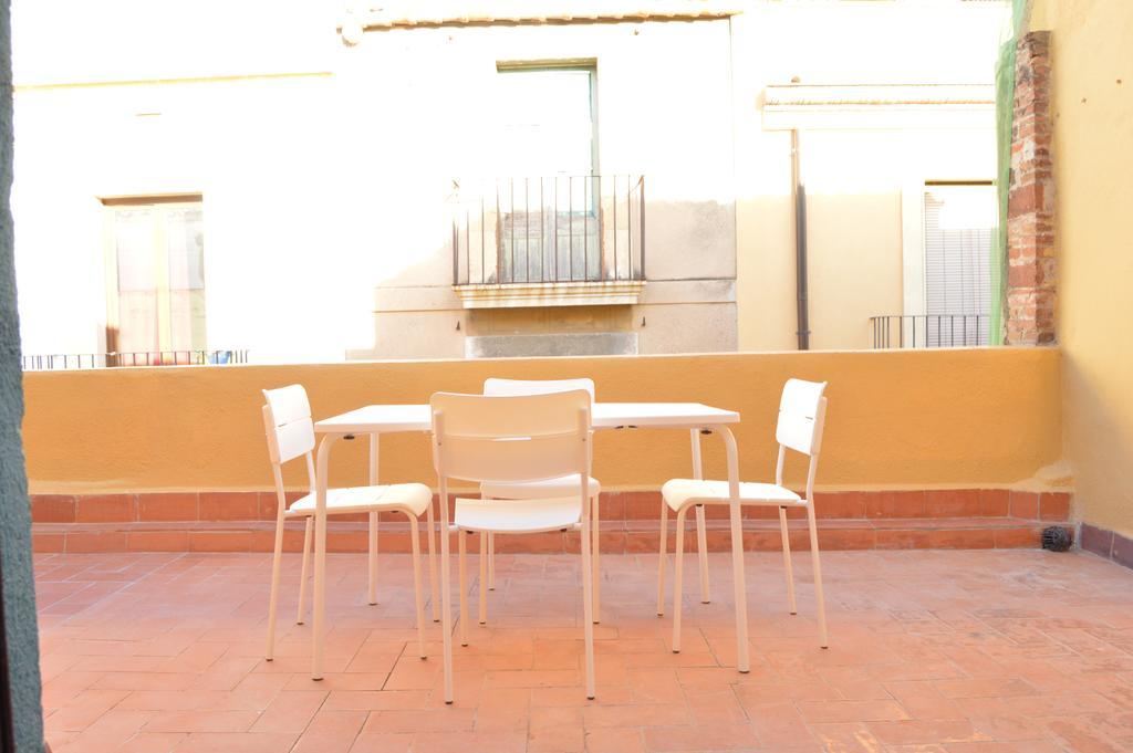 Tarragona Suites Mediona Εξωτερικό φωτογραφία