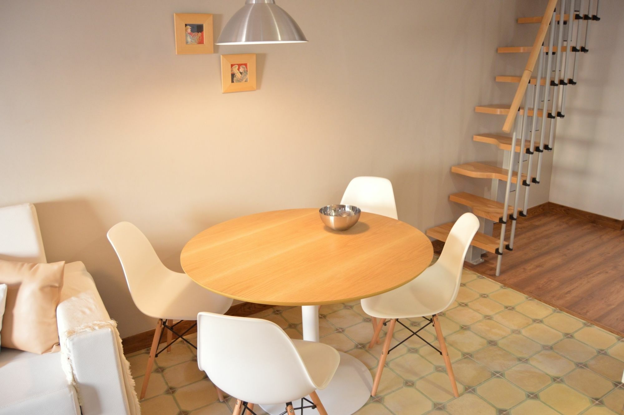 Tarragona Suites Mediona Εξωτερικό φωτογραφία